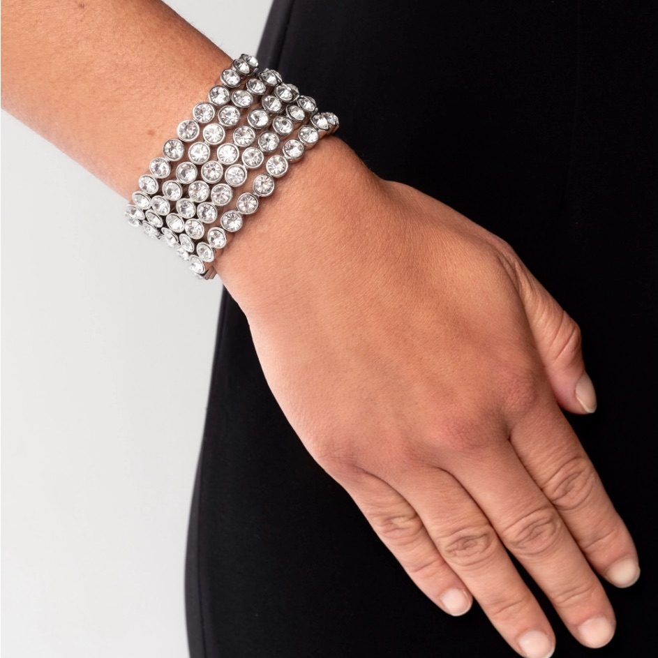 Modest Moment - Zi Collection White Bracelet 25$